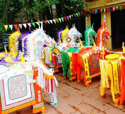 Ngựa cúng Tứ Phủ
